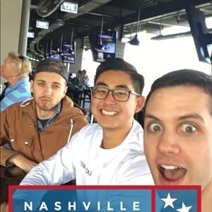 Meet your Posher, Phillip